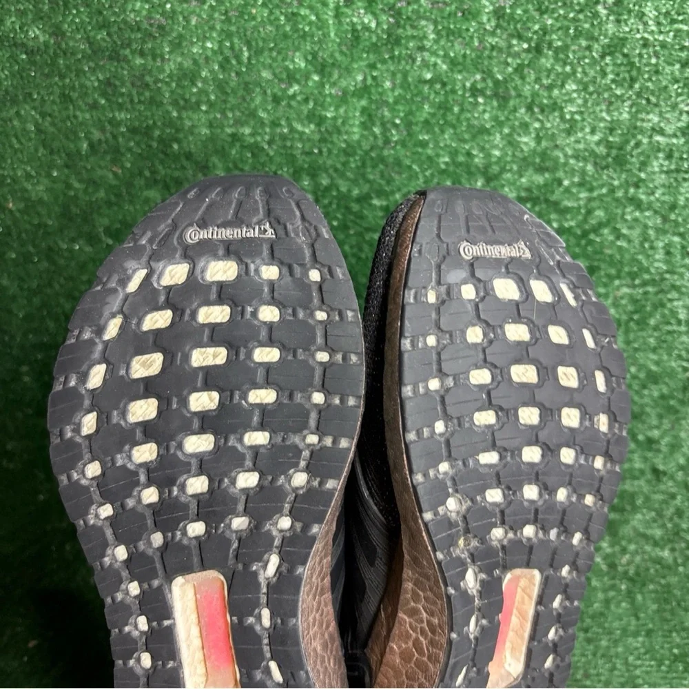 Adidas Running Ultraboost 20 Shoes Signal Pink and Core Black Size‎ 7.5 FV8340